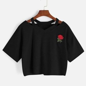 Black Cut Out V-Neck Rose Patch Crop Top